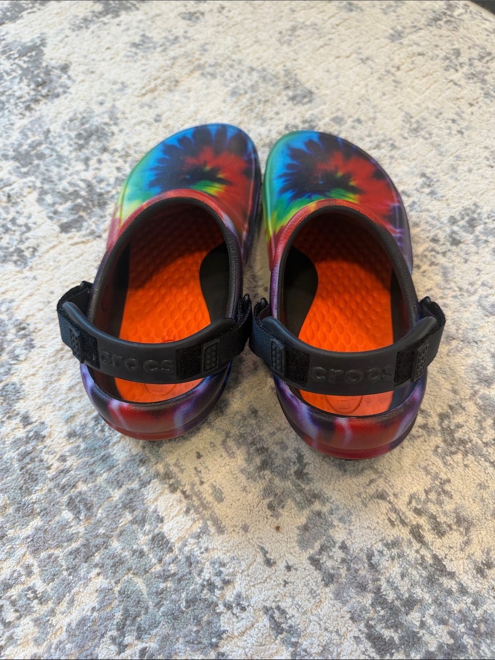 Tie-Dye Women’s Crocs with LiteRide - Picture 4 of 5